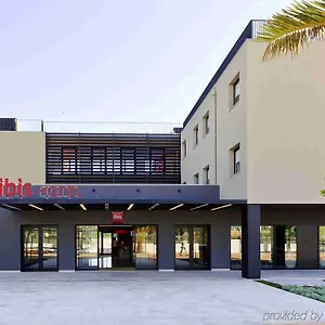 Ibis Lisboa מלון